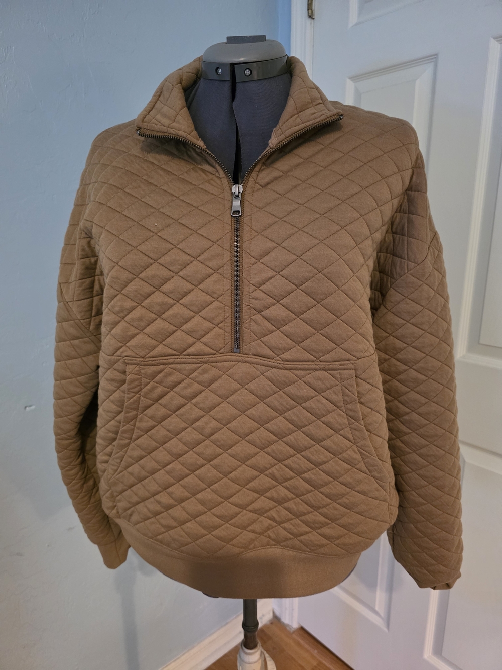 DSG Quilted Half-Zip Pullover in Brown